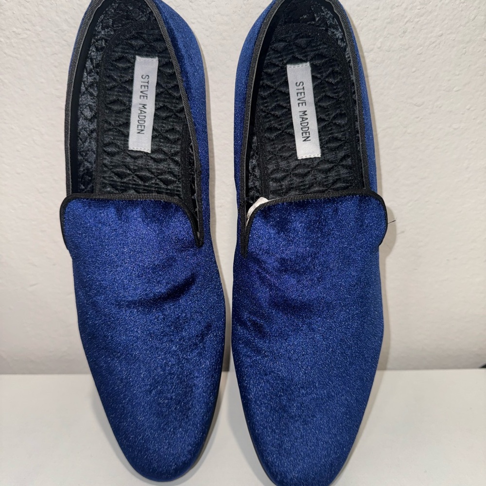 Steve Madden Blue Velvet Slip-On Loafers - Picture 2 of 5